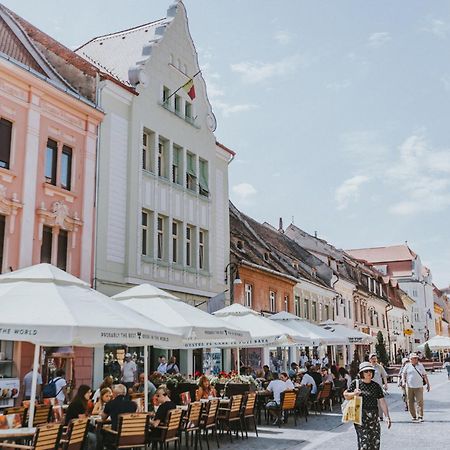 Locart -Cozy Downtown Apartment, Near Black Church With Free Wi-Fi Brasov Luaran gambar