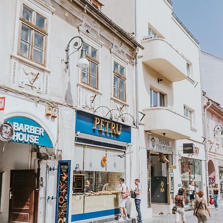 Locart -Cozy Downtown Apartment, Near Black Church With Free Wi-Fi Brasov Luaran gambar